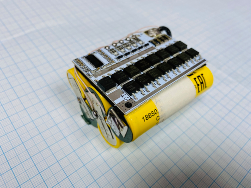 Аккумулятор литиевый Li-ion для шуруповерта (18В 2Ач 100А)